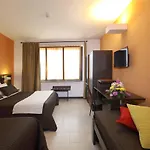 Ξενοδοχείο San Giovanni 3*