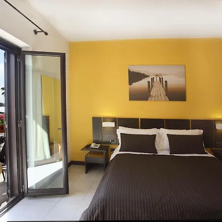 San Giovanni Hotel 3*