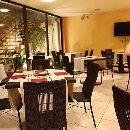 San Giovanni Hotel 3*