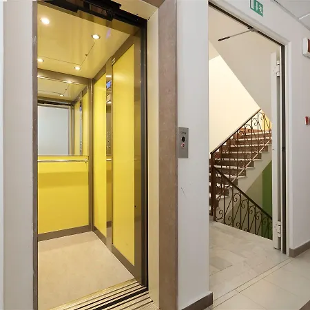 San Giovanni Hotel 3*