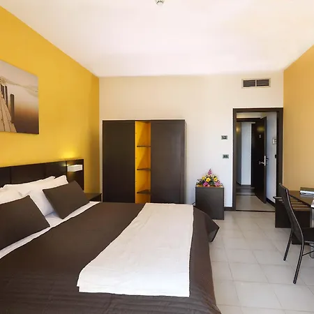 San Giovanni جيارديني ناكسوس